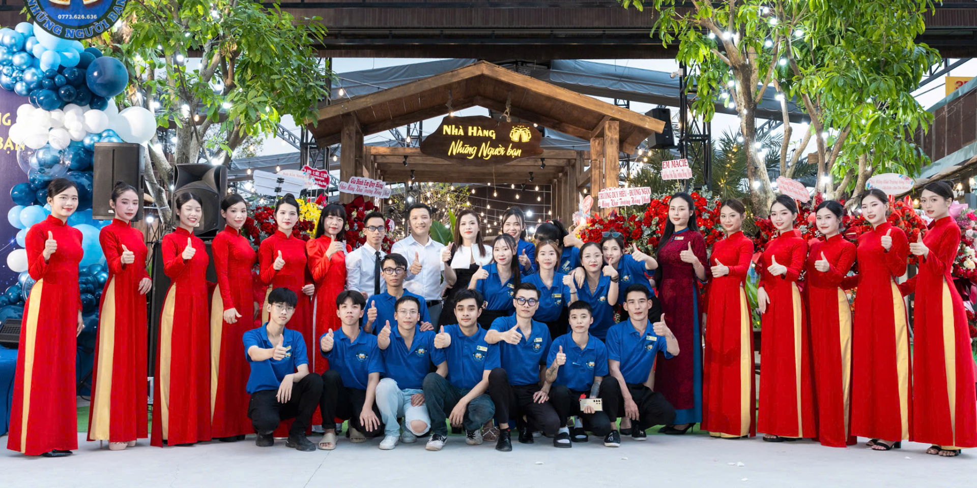 nhà hàng những người bạn