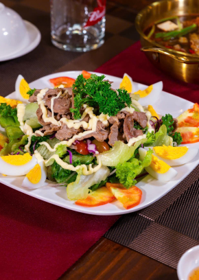 Nhà Hàng Những Người Bạn 