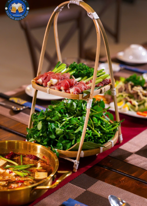 Nhà Hàng Những Người Bạn 